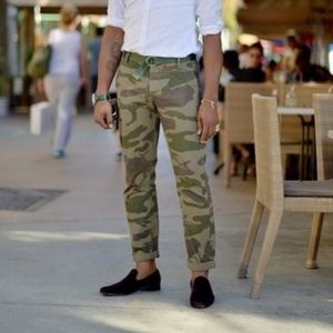 Levi's Camouflage Chinos Size 30x32